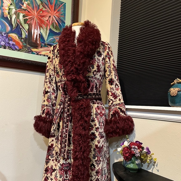 Curly Mongolian Lamb Fur & Tapestry Princess Coat by Anne Klein c.1970 - sz S- M - Picture 2 of 16